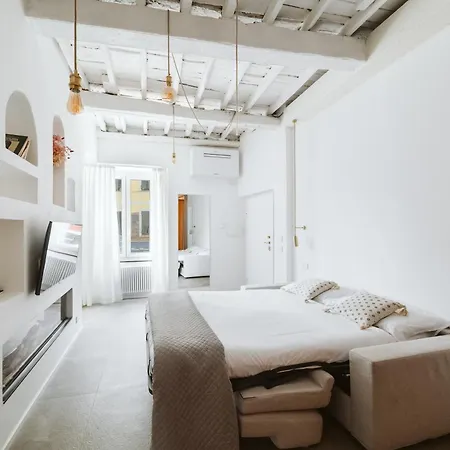 Scarlet Heart Apartment