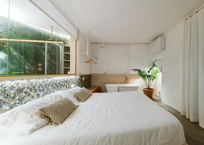 Scarlet Apartman Vernazza